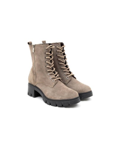 Botas de mujer de ante suaves al tacto color beige