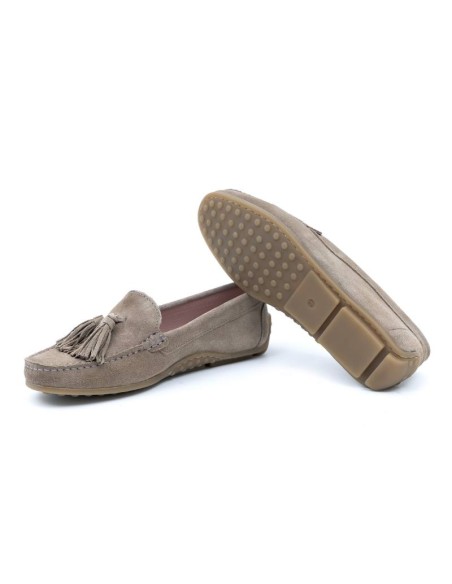 Beige suede women's moccasins