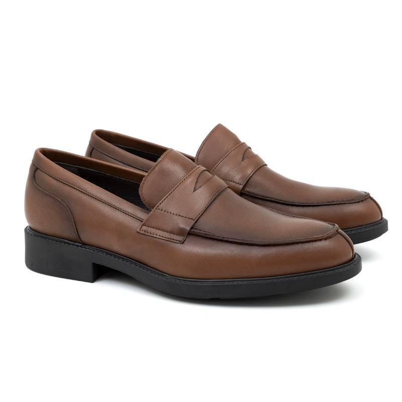 Mocasín de piel con antifaz color marrón CR-24136-BROWN