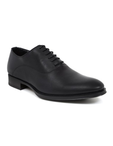 Black leather Oxford