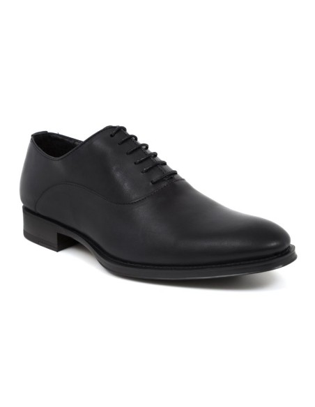 Black leather Oxford