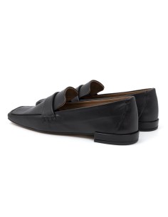Black leather women's moccasins 2