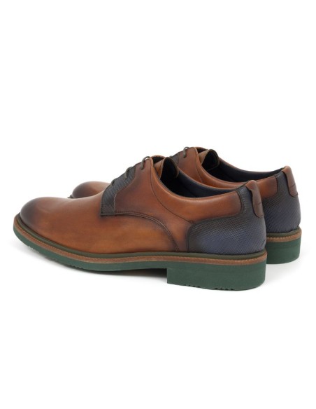 Derby de piel en doble tonalidad color cuero