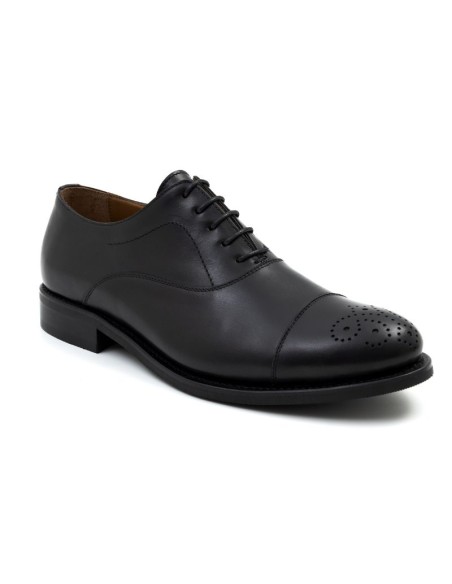 Black leather Oxford