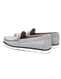 Mocasines de mujer de piel con antifaz color gris 2