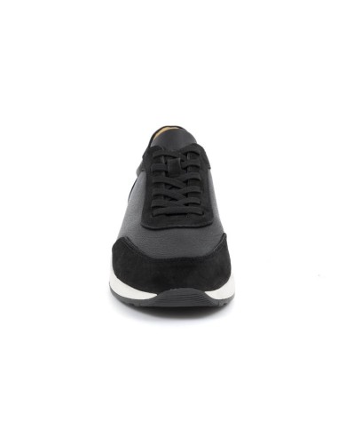 Black leather sport shoe