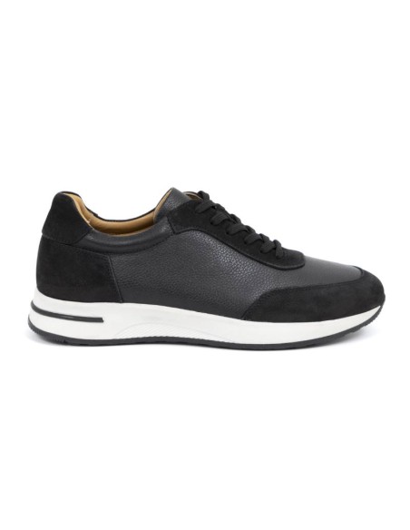 Black leather sport shoe