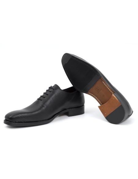 Oxford de piel con picado maría color negro