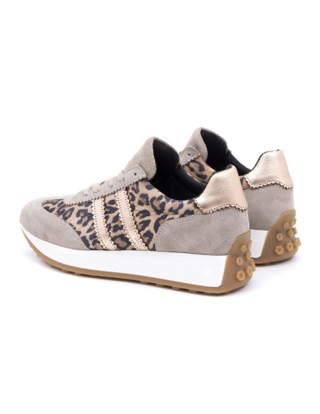 Deportivo de mujer de ante con tejido de fantasía color gris