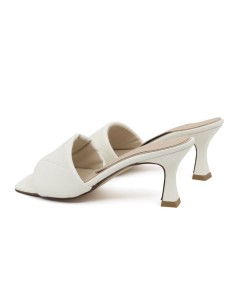 Zapato de Vestir de piel grabado color blanco 2