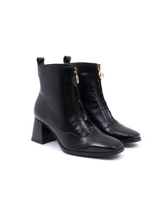 Black solid color women's boots