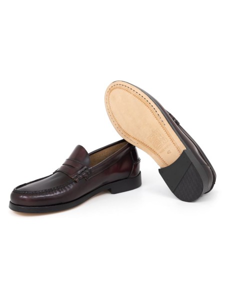 Burgundy leather Castellanos