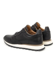 Black leather sport shoe 2