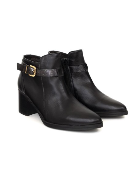 Black leather women's boots