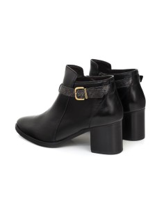 Black leather women's boots 2