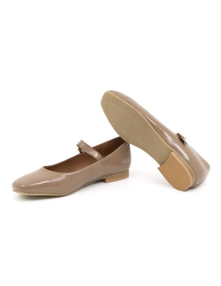Beige leather Ballet Flat