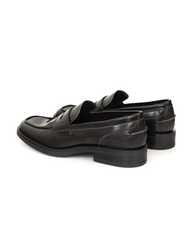 Mocasines de mujer de piel con antifaz color marrón