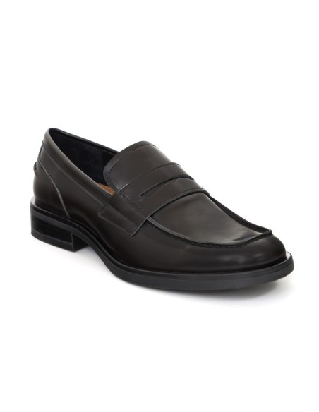 Brown leather women's moccasins