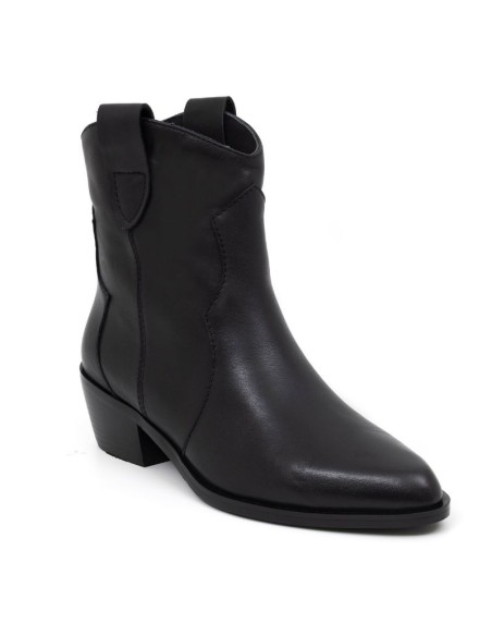 Black leather women's boots