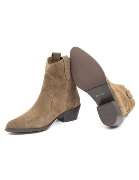 Light Brown suede women's boots