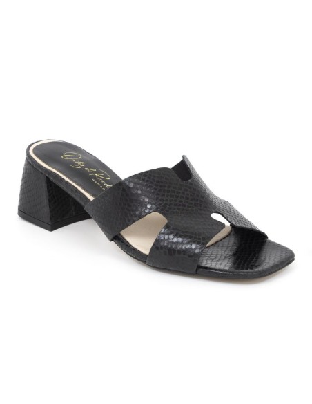 Black leather women's sandals