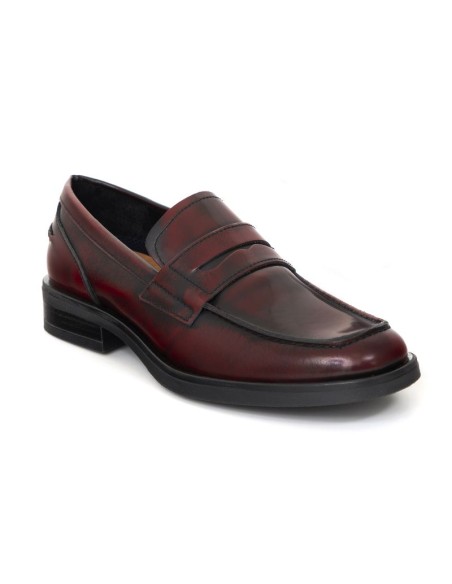 Burgundy leather women's mocassins