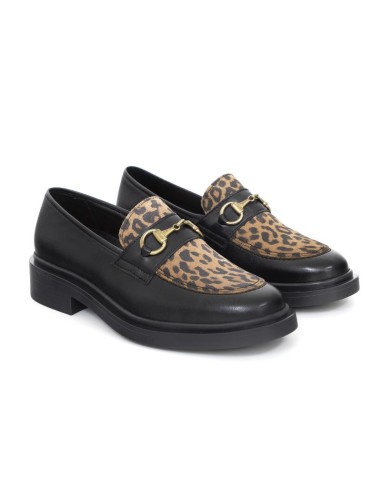 Black combined with leather women's moccasins