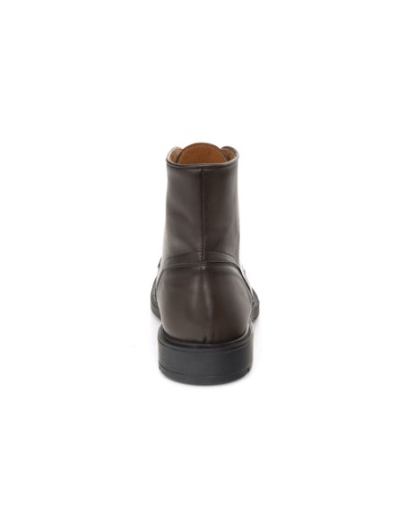Brown leather boot