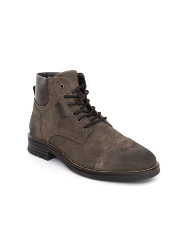 Beige suede boot