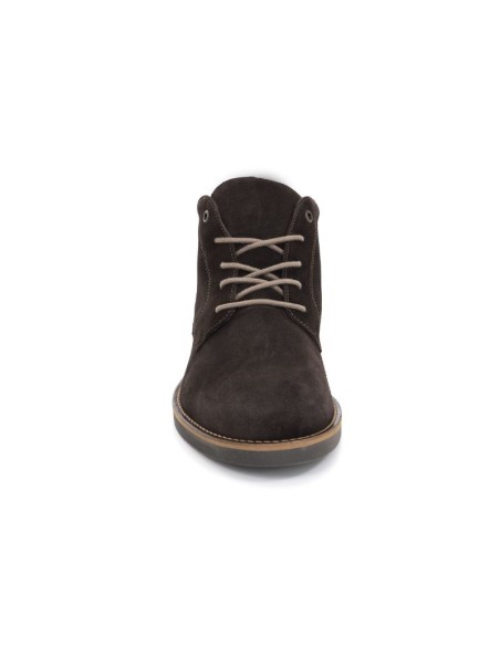 Brown suede boot