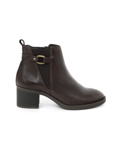 Brown leather women's boots