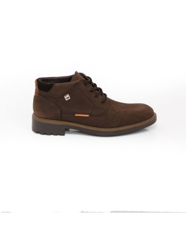 Brown suede boot