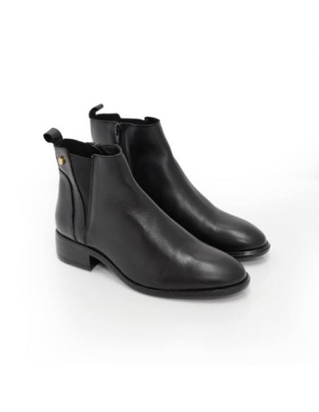 Black leather women's boots