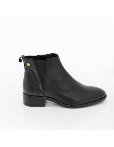 Black leather women's boots
