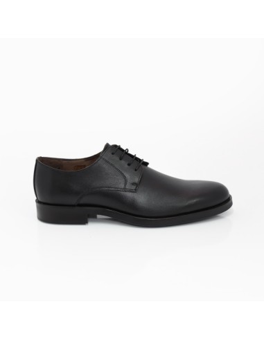 Derby de piel liso color negro
