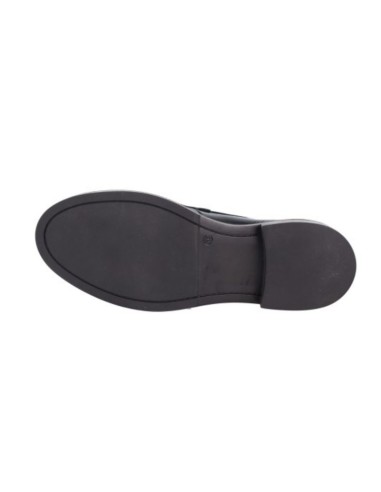 Mocasines de mujer de piel con aplique metálico color negro