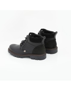 Black suede boot 2