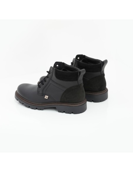 Black suede boot