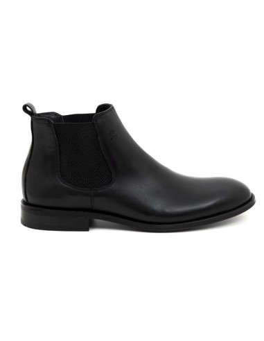 Black leather chelsea boots