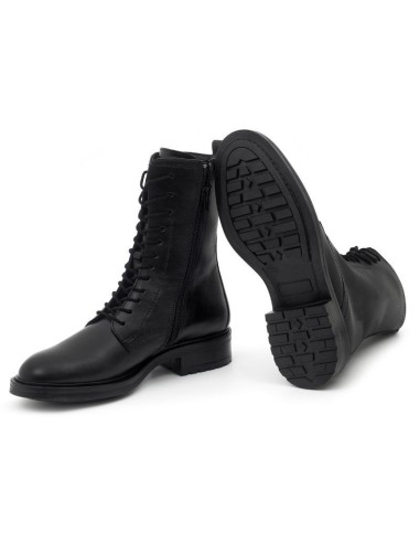 Botas de mujer de piel acabado a mano color negro