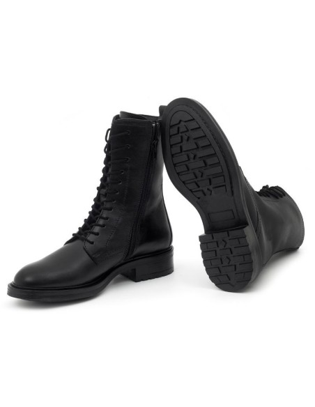 Botas de mujer de piel acabado a mano color negro