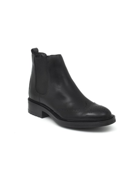 Black leather women's boots