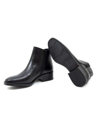 Botines de mujer de piel liso color negro