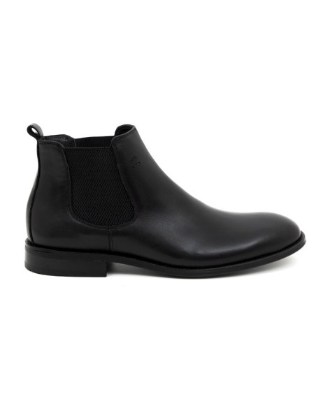 Black leather chelsea boots