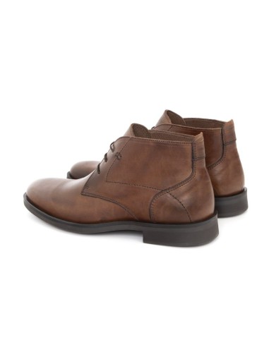 Brown leather boot