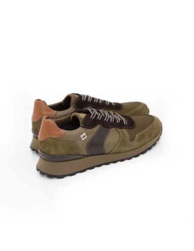 Sneakers de piel picado color verde