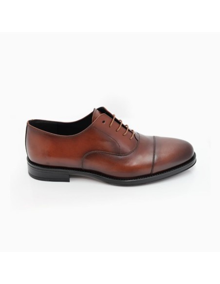 Brown leather Oxford