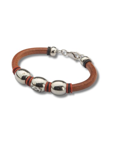 Brazalete de cuero acabado a mano color marrón