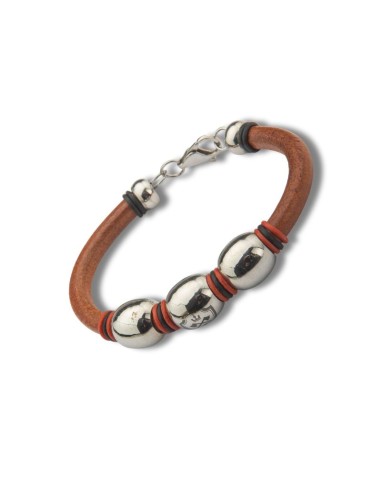 Brazalete de cuero acabado a mano color marrón
