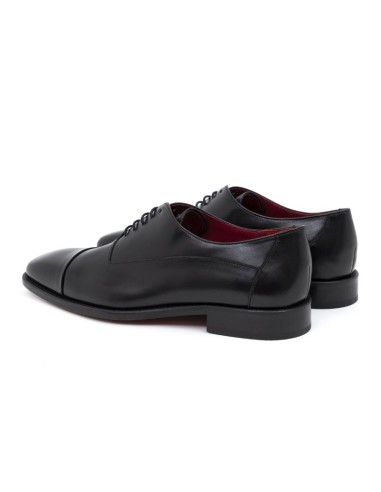 Oxford de piel liso color negro